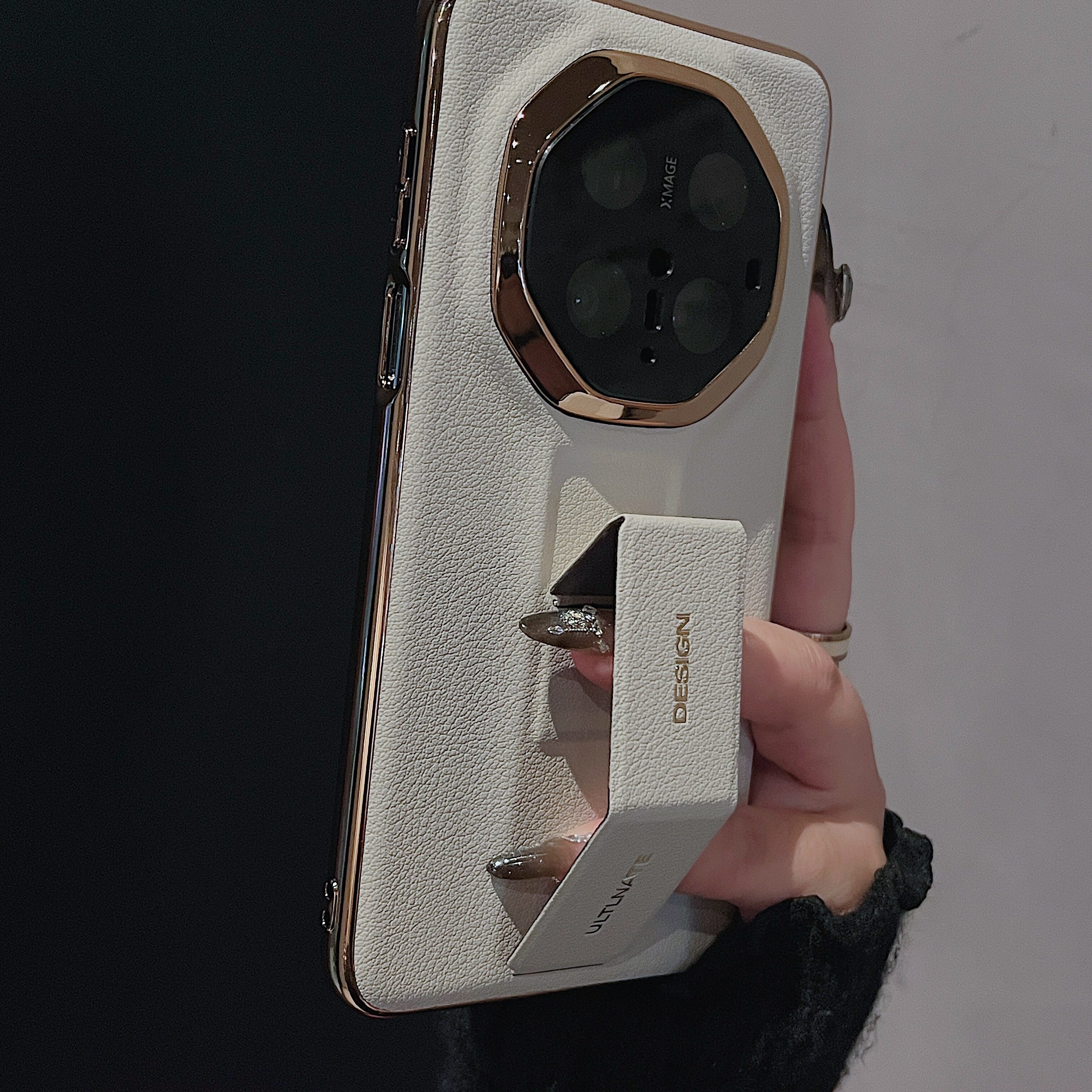 适用华为Mate70RS非凡大师手机壳新款纳帕真皮Pura80pro腕带支架保护套mate70pro+全包防摔60p高级感商务男女