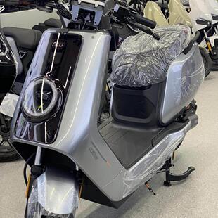 小牛电动新款NLT原装外车壳烤漆件大灯塑料壳前面板挡泥板pp件