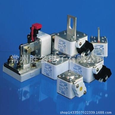 德国 SIBA 保险丝ULTRA/RAPID 熔断器SQB3 1100A ~ 1000V 2073532