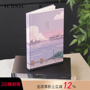 【3折特惠】2025年韩国ICONIC ILSANGJIP仿书籍装帧硬面抄插画印花封面A5变型周计划手帐日程管理笔记本学生