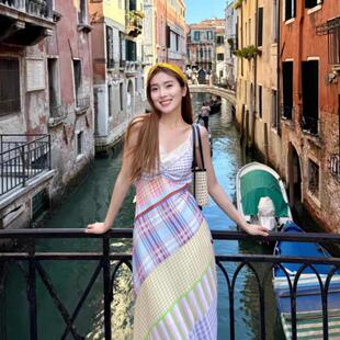 泰国多巴胺甜美海边度假风长裙云南旅游撞色格子连衣裙绝美小裙子