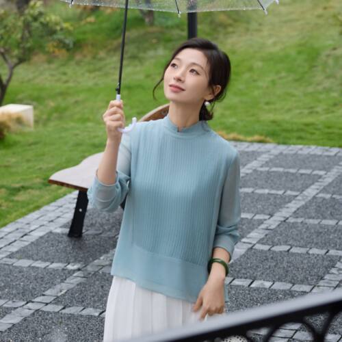 新中式立领竖条肌理灯笼袖衬衫女