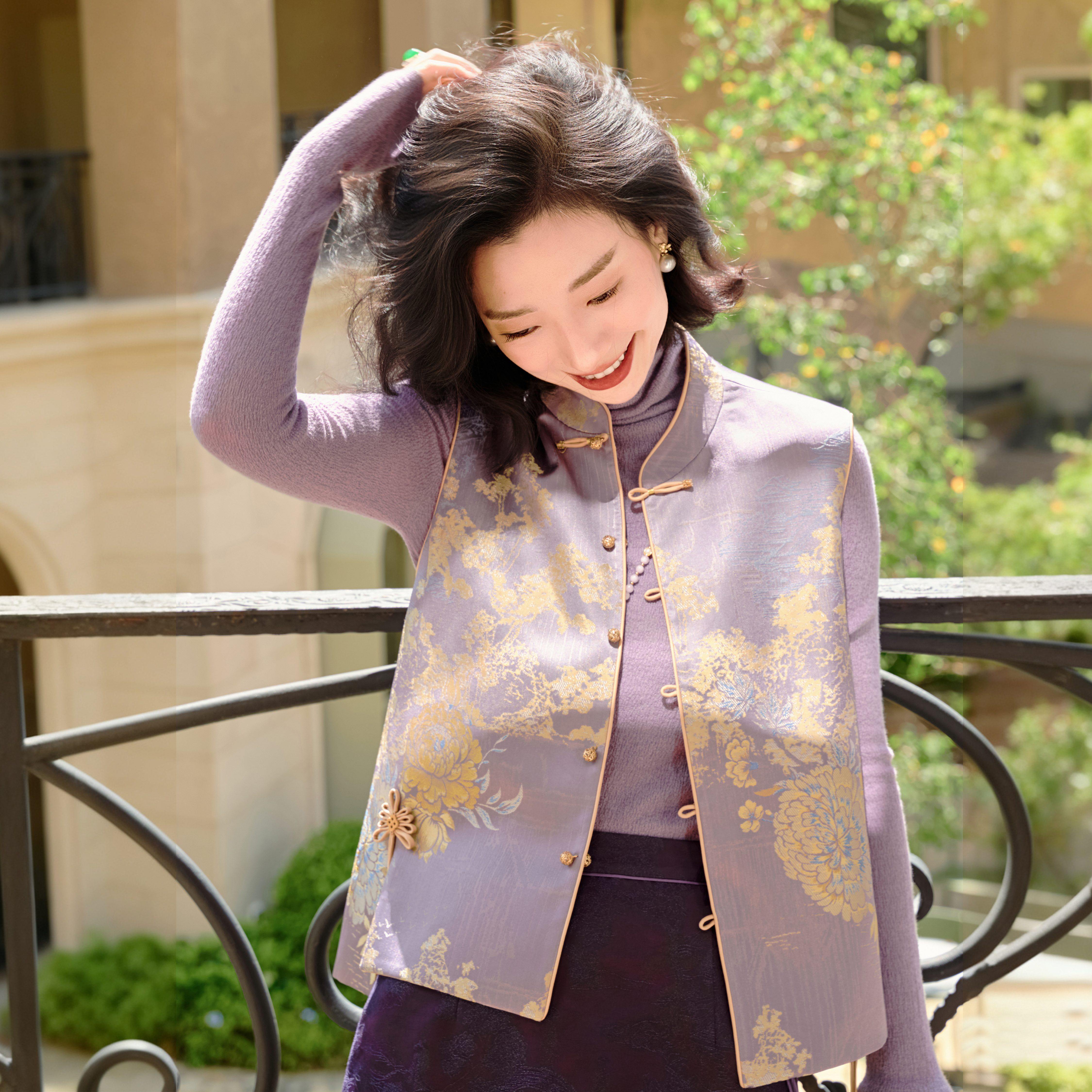 西子/【紫金褂】新中式重工牡丹花提花双面穿紫金色马甲/MJBH1056
