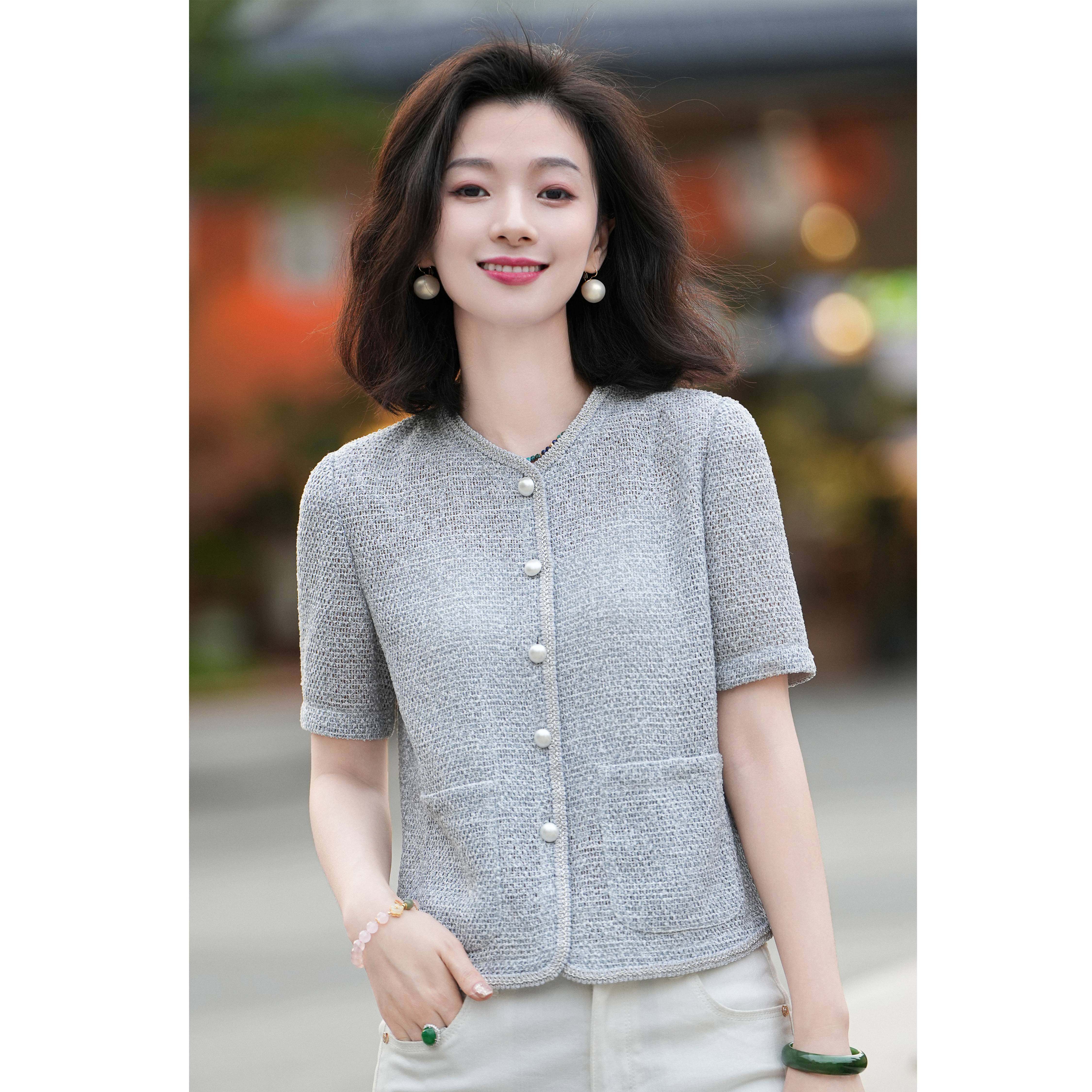 西子/【银丝小香】亚麻小香风圆领薄款短袖开衫短外套女/WTHC387