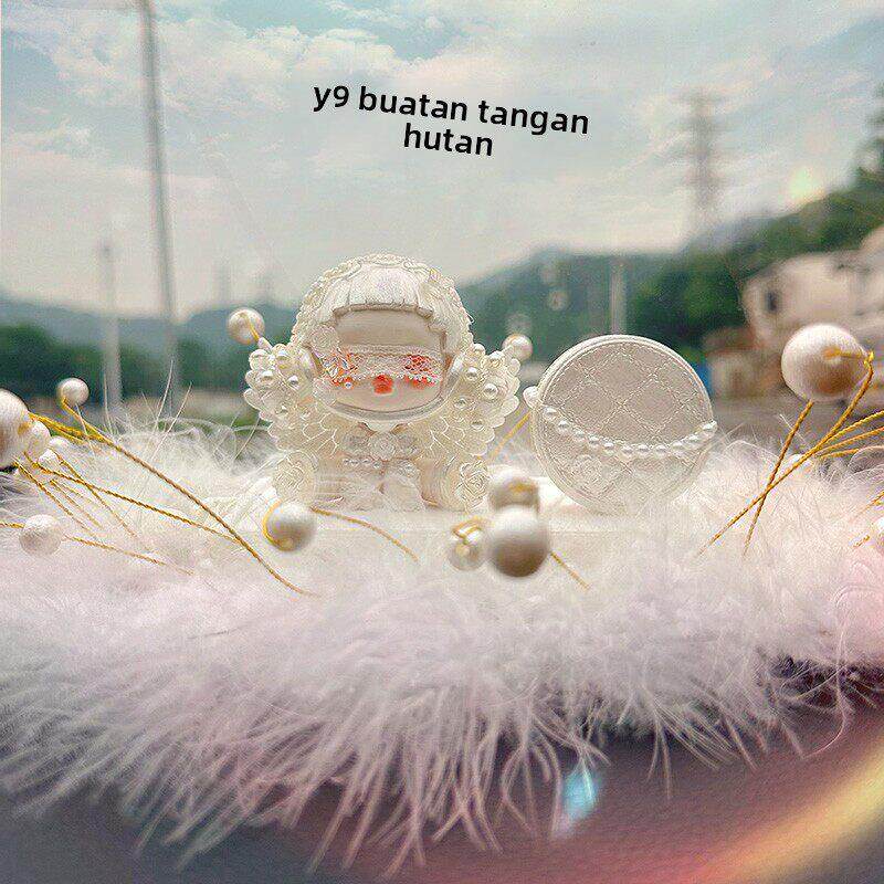 娃娃车载香薰摆件中控台高级配饰扩香石汽车内饰女神装饰可爱香水