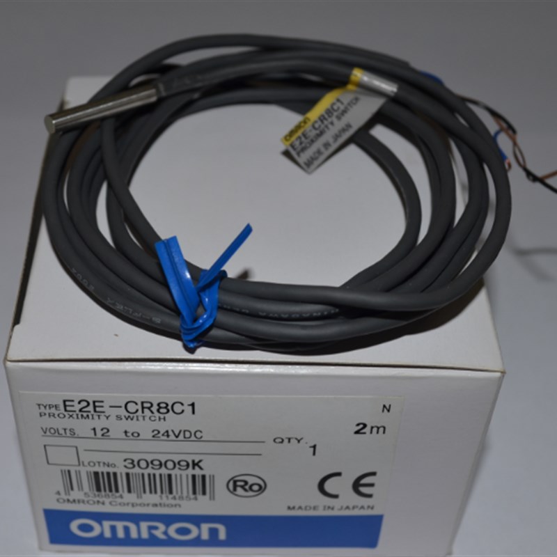 全新E2E-CR8C1/C2/B1/B2金属接近传感器 直径4mm接近开关