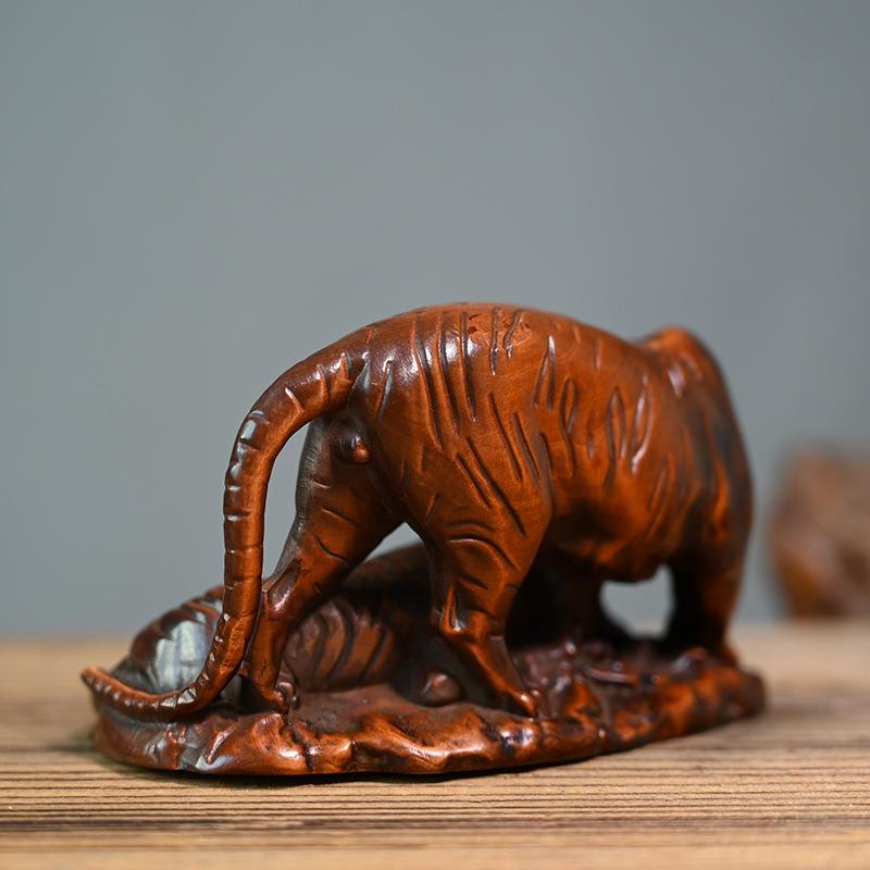 黄家杨仿古木木雕zq-260虎虎生威办公室件居玄关摆饰实木雕刻工艺