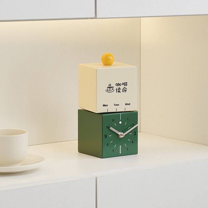 屋准美式简约轻奢台钟