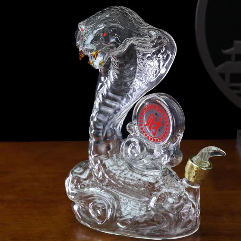 动物造型泡酒瓶家用创意醒酒器威士忌酒瓶十二生肖酒瓶蛇形泡酒瓶