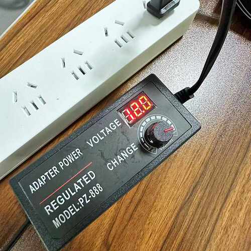 电源适配器3-12V5A可调电压无极调速直流马达电机LED灯光调节60W