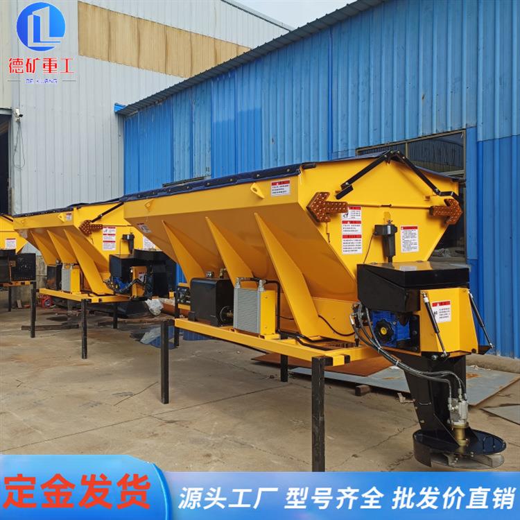 厂家车载式融雪剂撒布机小型后挂式撒布机融雪剂道路除冰洒盐设备
