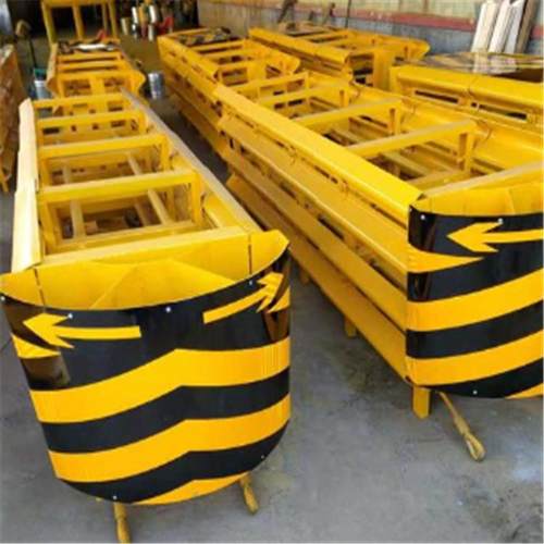 TS级高速公路叉岔路口防撞垫匝道隧道可导向防冲击分流防撞垫配件