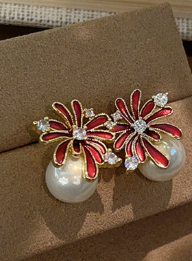 红色锆石花朵耳钉女2025新款爆款秋冬耳饰轻奢高级感气质大气耳环