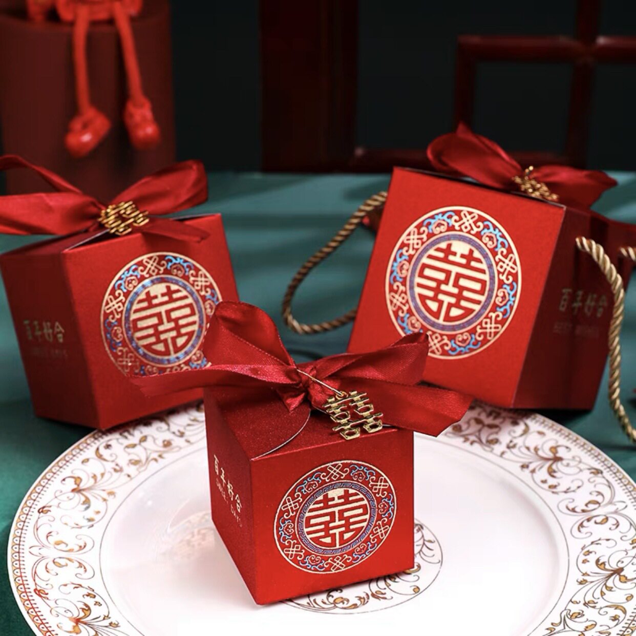 创意中式喜糖礼盒结婚婚礼喜糖盒婚庆手提喜糖袋伴手礼包装盒盒子
