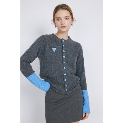 法式高级感灰色修身针织开衫女厚