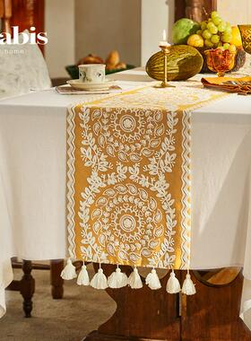 蜡笔派春归麦芒桌旗红色餐桌桌布结婚新中式轻奢高端长条茶几盖布