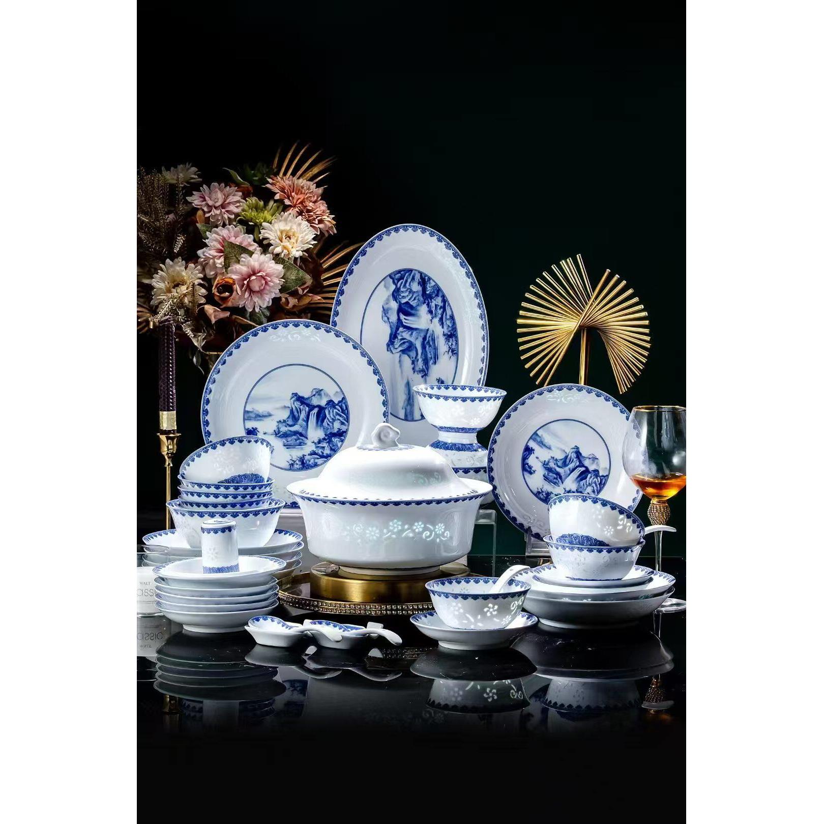 景德镇陶瓷器青花玲珑瓷餐具套装家用饭碗米饭碗汤碗盘碟子釉下彩
