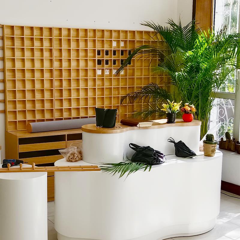 饰品店中岛柜烤漆展示柜店铺中间展台流水台银饰造形摆台网红装饰