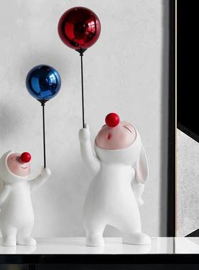 北欧创意房间装饰品气球兔子摆件客厅桌面电视柜玄关家居乔迁礼物