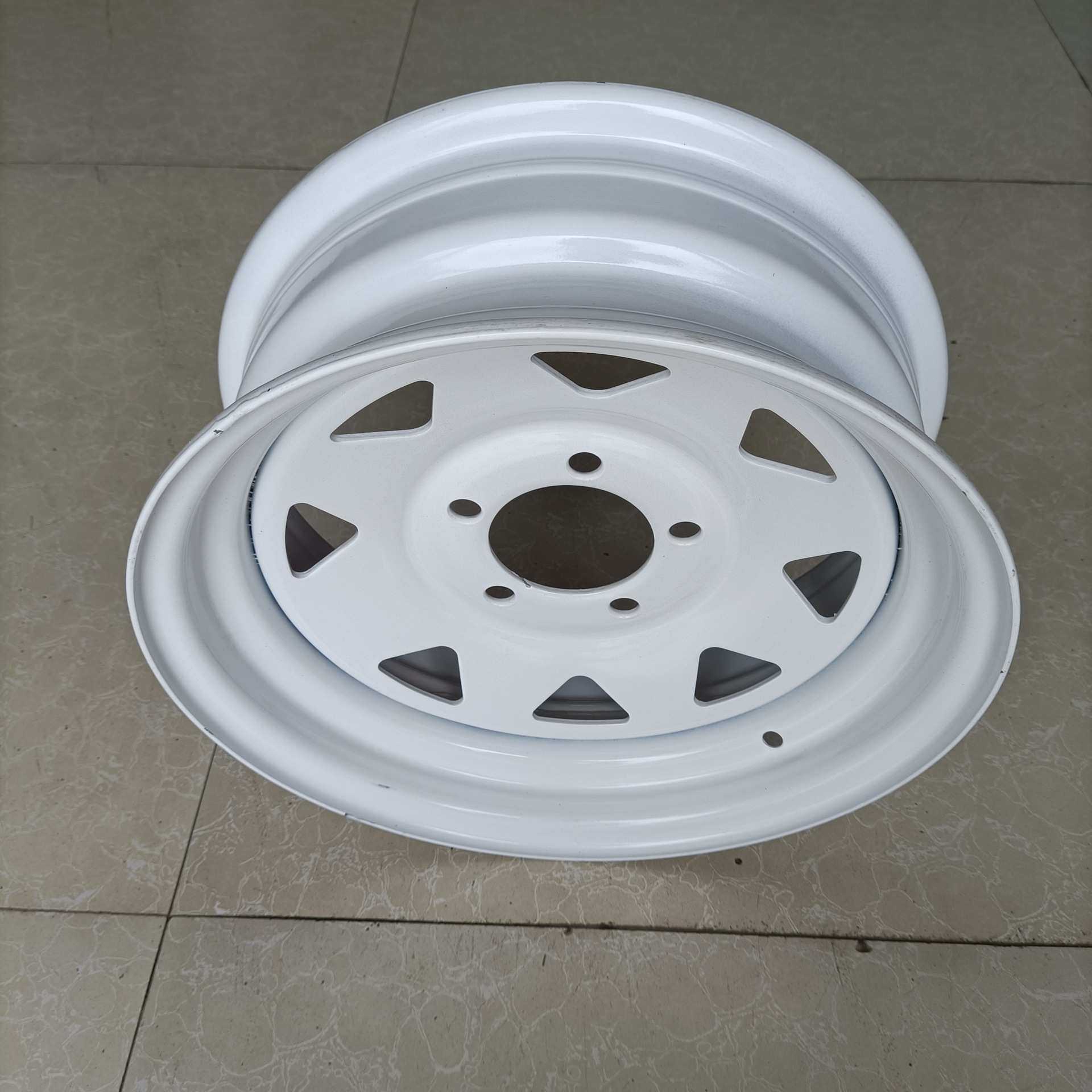 轮毂生产型号钢圈5.5J*14电动环卫车垃圾车扫地车适配轮胎185R14C