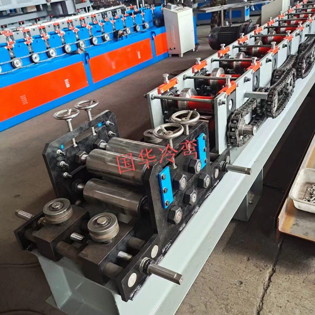 L型角铁设备角钢带打孔成型机偏角铁成型机器国华角钢机械