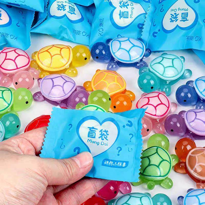 乌龟盲盒对对碰夜光小乌龟盲袋抖音同款玩具模型摆件发光动物玩偶,模玩/动漫/周边/娃圈三坑/桌游,潮玩盲盒,淘宝优惠券,粉丝福利购,淘宝优惠卷