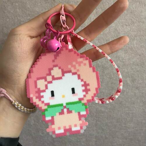 拼豆成品HelloKitty卡通可爱挂件钥匙扣益智玩具像素周边