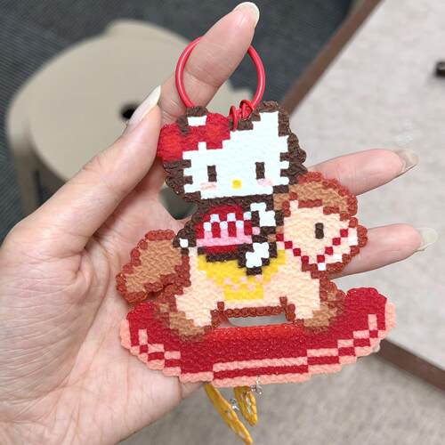 拼豆成品Hellokitty送朋友送闺蜜礼物