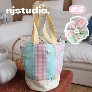 小清新通勤手提水桶包女格子圆底大号便当包学生田园风出门布包新