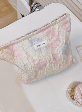 高颜值粉紫色泡泡褶皱化妆包v女2023新款便携精致大容量内胆收纳