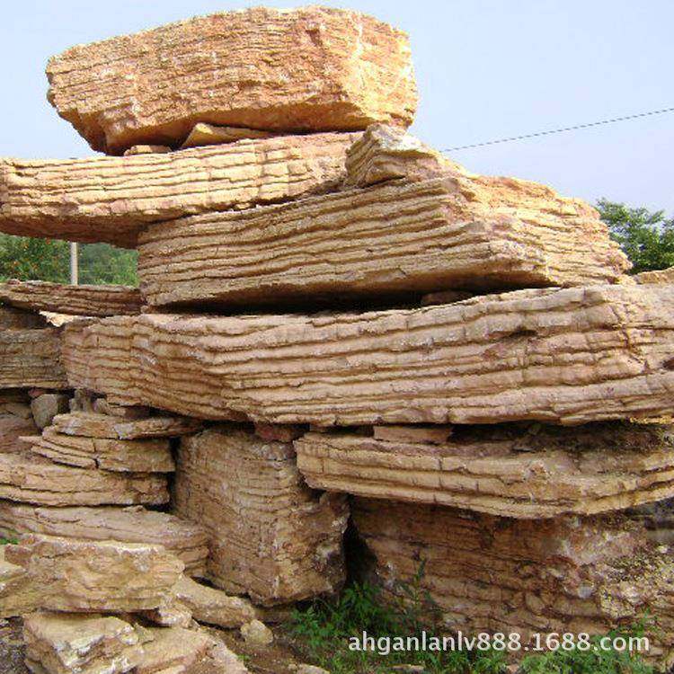 千层石龟纹石景观石驳岸制假山景石观LZR程工设计园林假造山产地