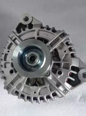 约翰迪尔2104拖拉机发电机0124625030 AH212040 AH229090发电机