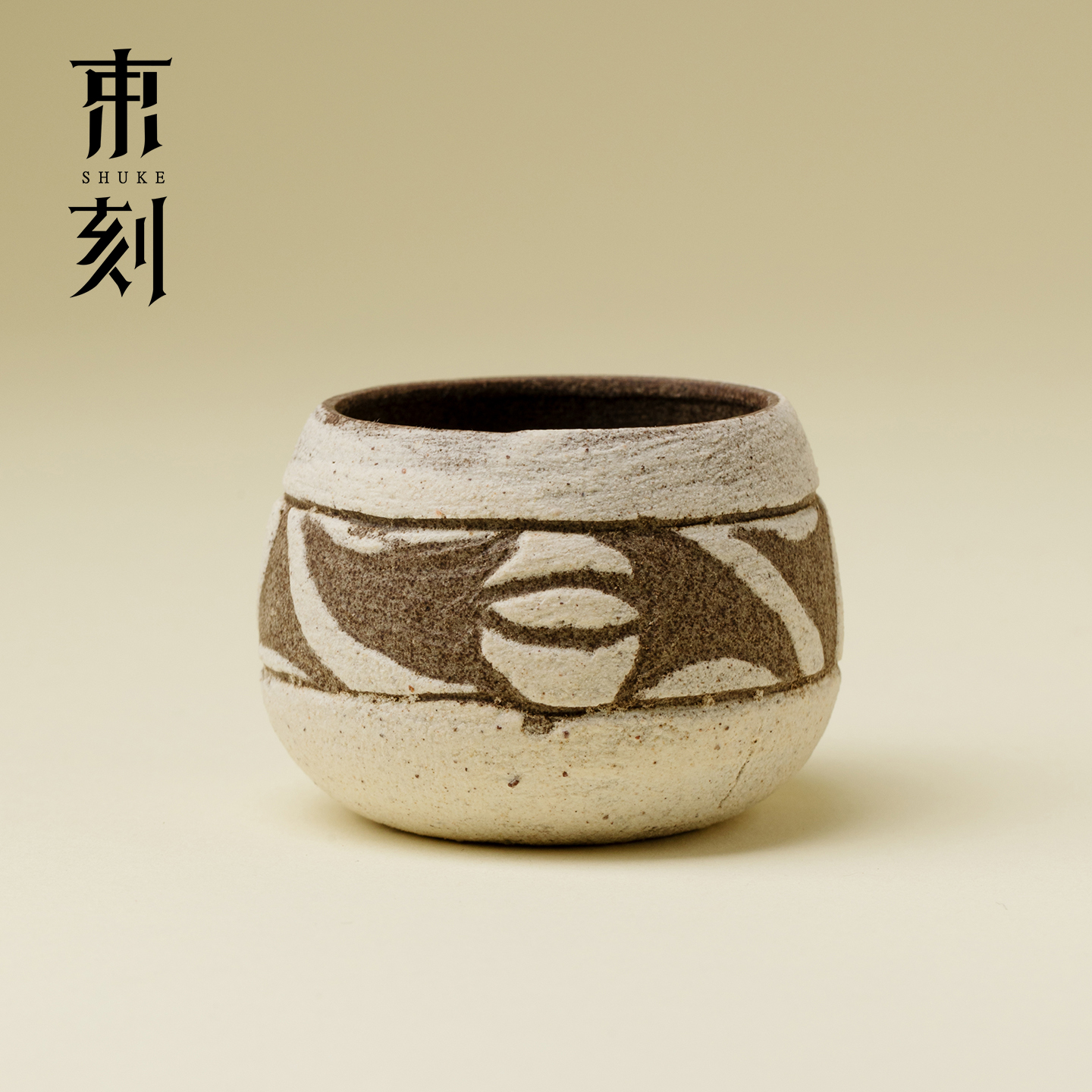 束刻诧寂风复古粗陶刻绘茶杯日式和风主人杯手工品茗杯景德镇茶具