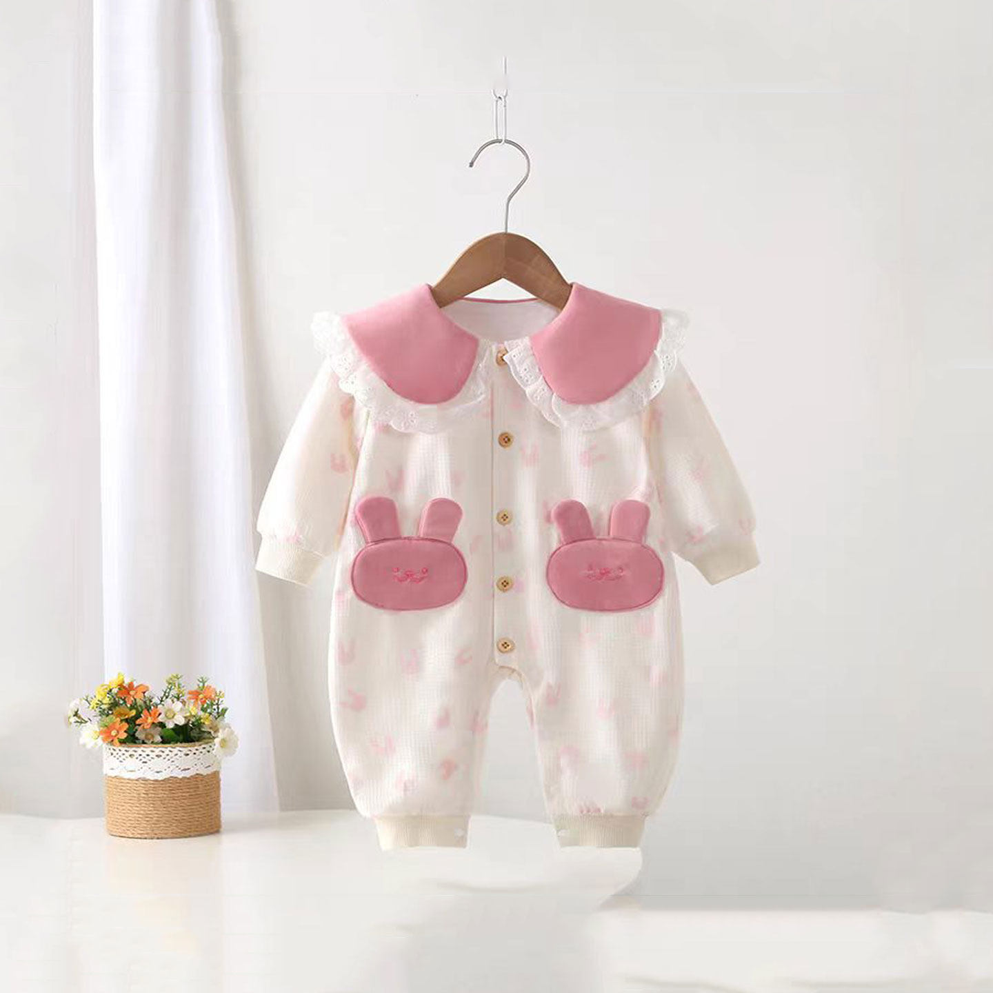 婴儿连体衣春秋双层可爱超萌外出服女宝宝衣服春装娃娃领哈衣外穿