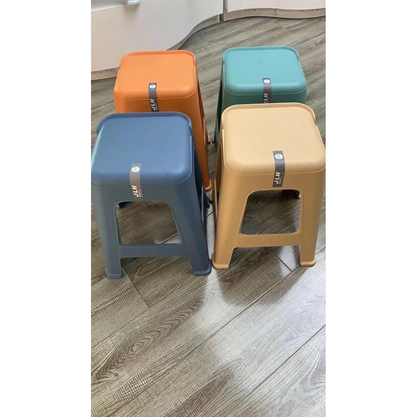 4个家乐惠塑料凳子家用加厚塑料凳高凳餐桌板凳方凳椅子客厅凳子