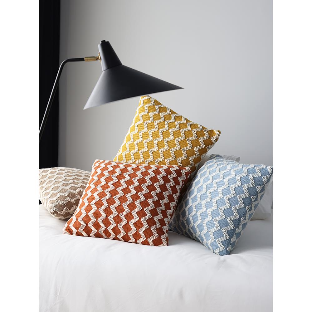 针织提花款抱枕沙发装饰靠垫靠背柔软姜黄色简约风折线枕套北欧风