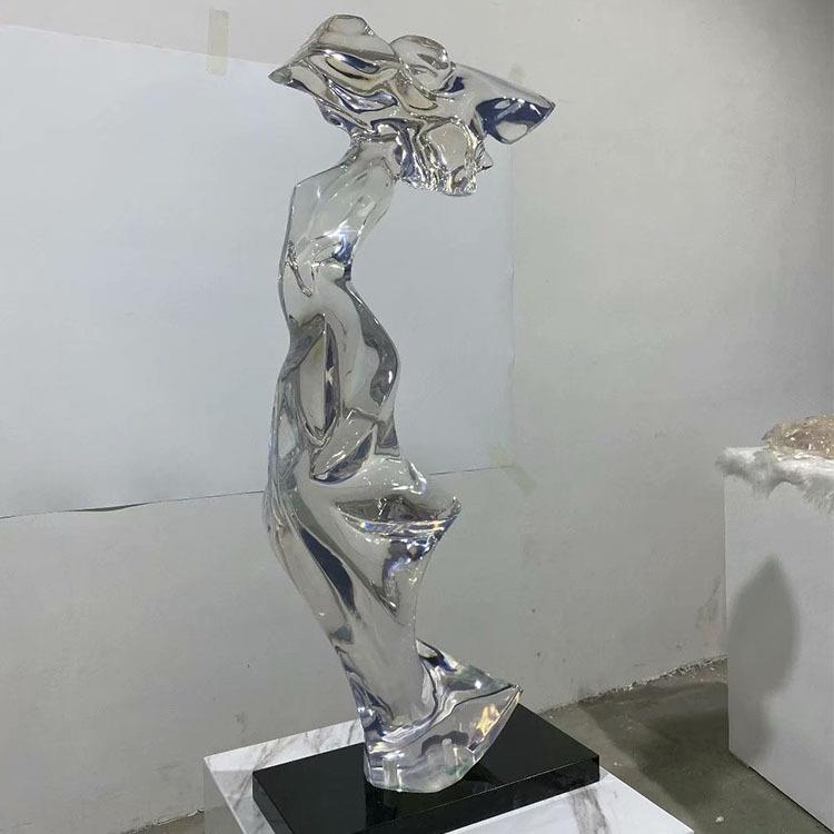 现代样板房客厅玄关轻奢雕塑摆件酒店大堂透明树脂落地装饰艺术品