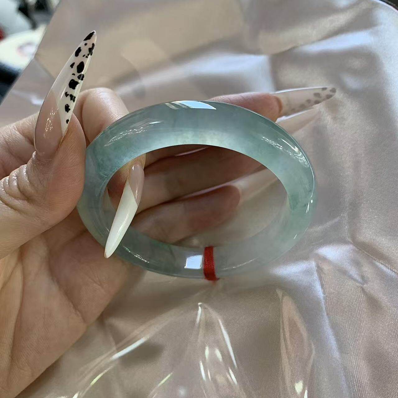 玉长情【湖水系列】冰种翡翠玉手镯子缅甸正圈贵妃蓝水平安镯处理