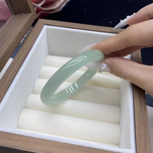 玉长情【丹青系列】玉手镯子