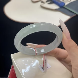 玉长情【清丽系列】冰种缅甸翡翠玉手镯子贵妃翡翠白月光玉石处理