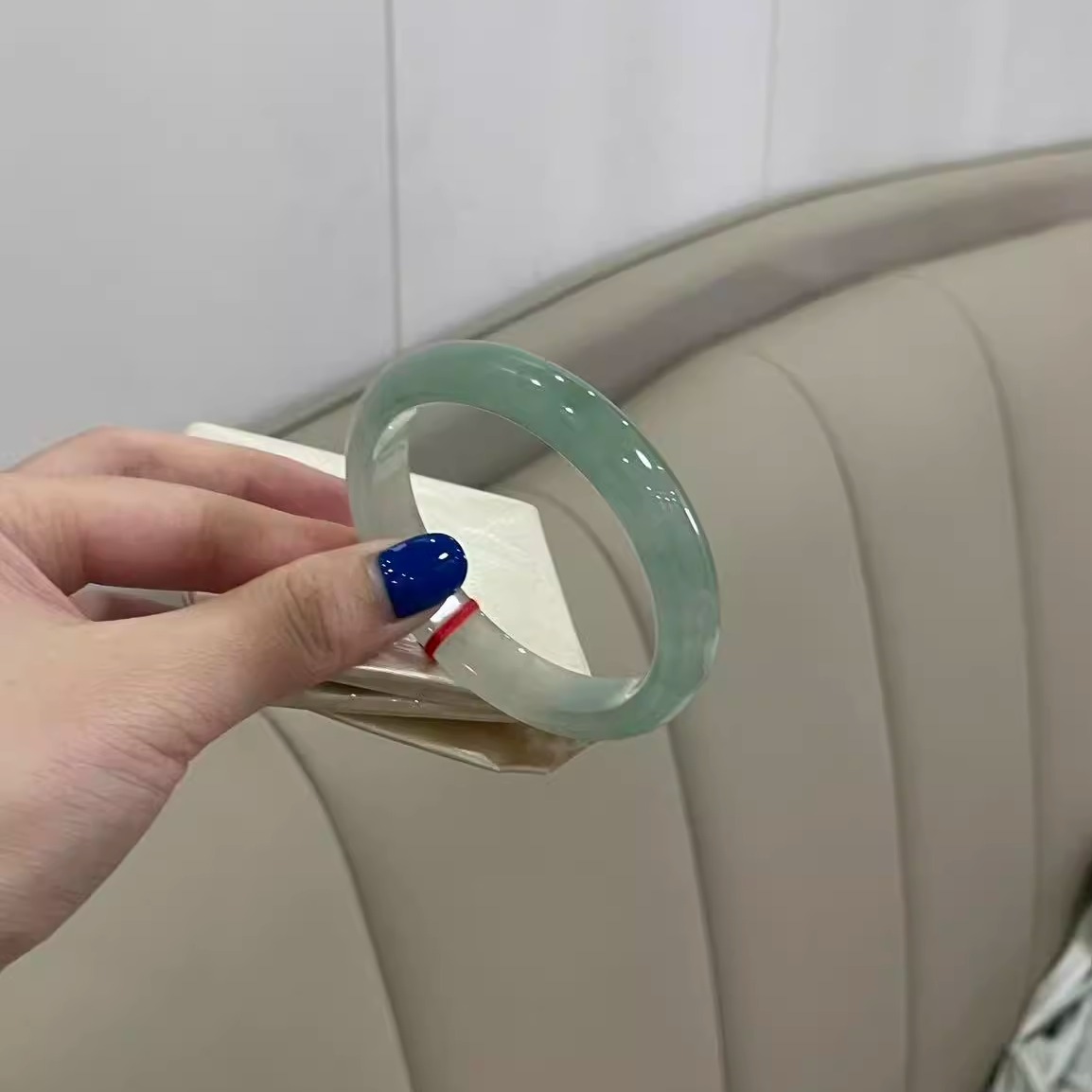 玉长情【丹青系列】冰透飘花缅甸翡翠玉手镯油青女款贵妃玉石处理