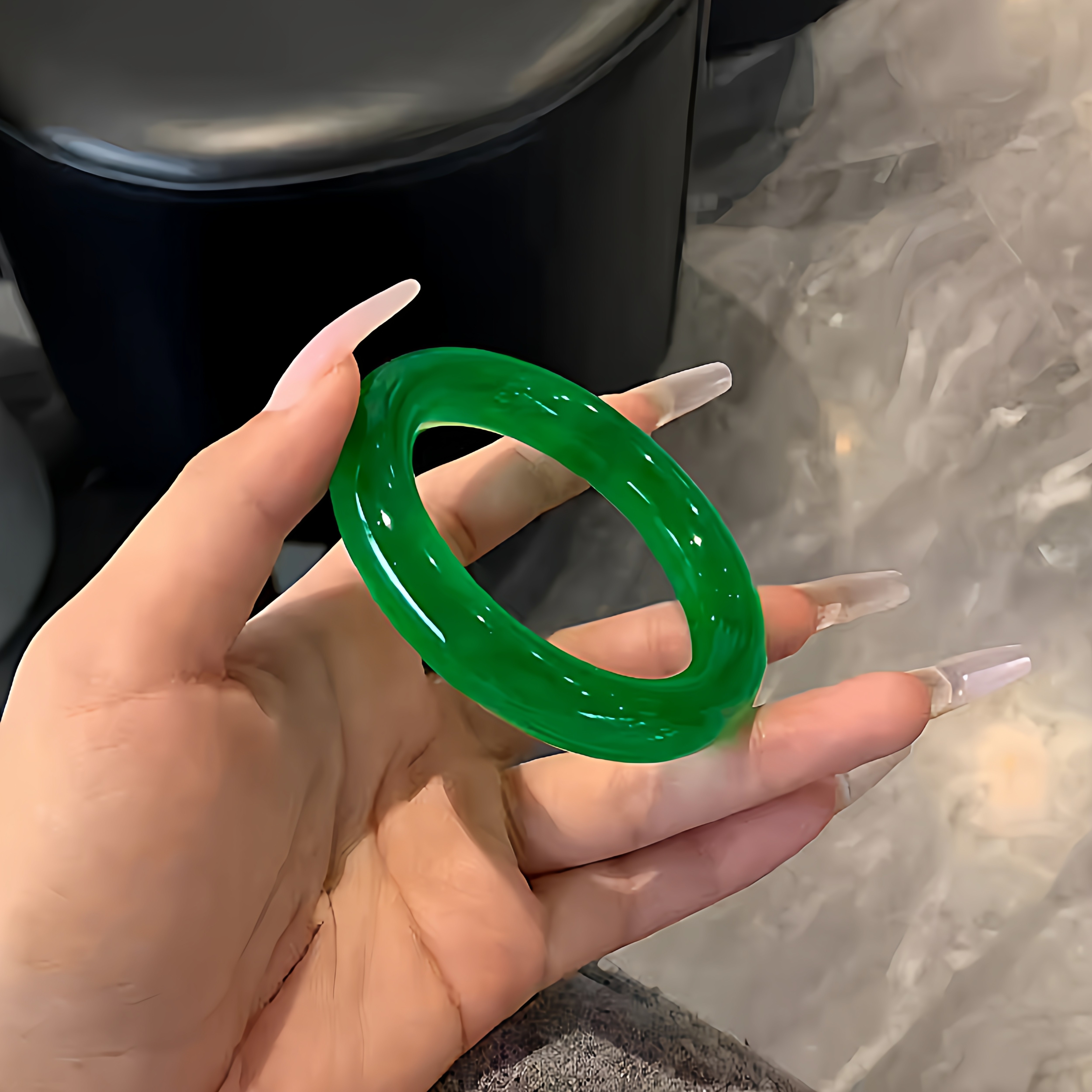 玉长情【清水系列】缅甸翡翠平替帝王绿冰种飘花石英岩玉手镯处理