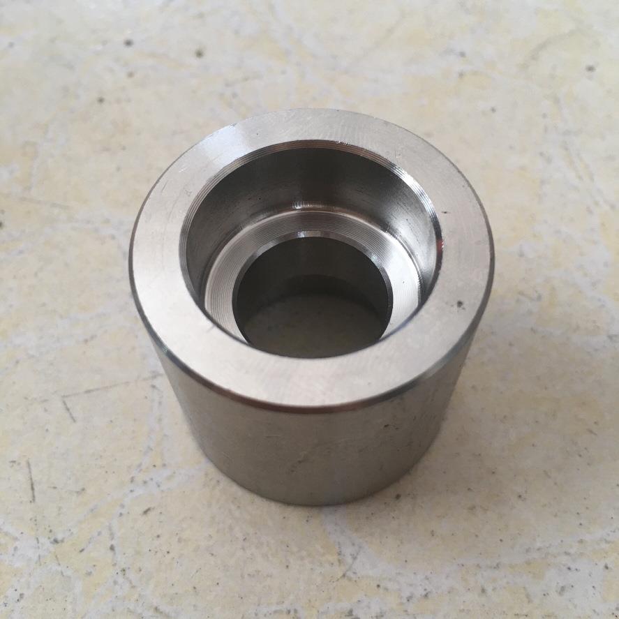 不锈钢锻制单承口管箍SWCL3000304/06Cr19Ni10承插焊中间接头