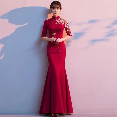 新中式红色敬酒服改良旗袍新娘高级感订婚结婚礼服V鱼尾长款连衣