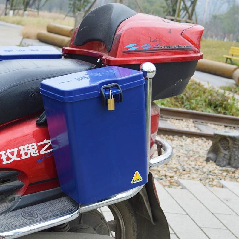 摩托车后边箱两侧箱子可锁护杠箱置放工具盒电动车中号储物盒挂箱