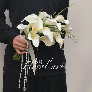新娘手捧花彷真马蹄莲求婚把束高级感海芋结婚领证拍照道具假花束