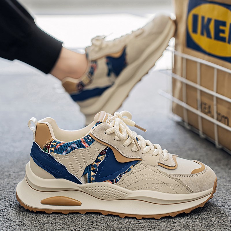 2025新款劳保鞋钢头夏季透气轻便男士款防砸防刺穿工作防臭带钢板