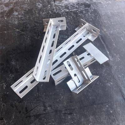 角钢立柱墙面支撑托臂配件万能架定制桥梁立柱热镀锌角铁立柱支架