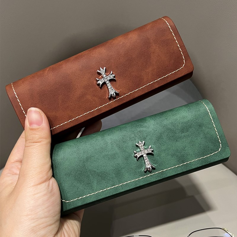 个性时尚十字架!近视框架眼镜盒级感抗压男女便携复古墨镜盒