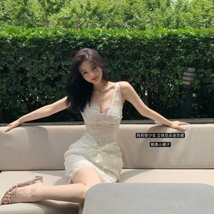 Lienni夏季 天丝立体鱼骨貌美花U朵吊带连衣裙女 新款 纯欲镂空无袖